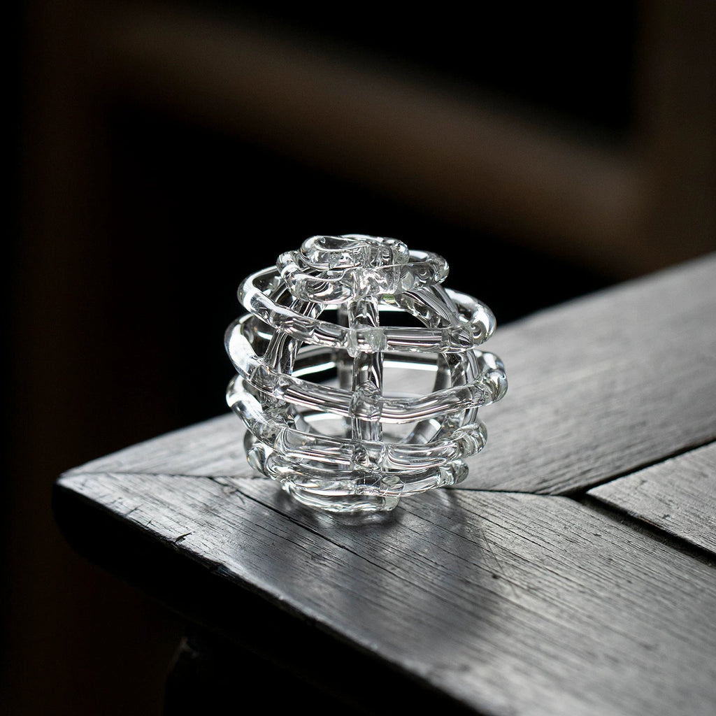 Knot GLass Flower Frog